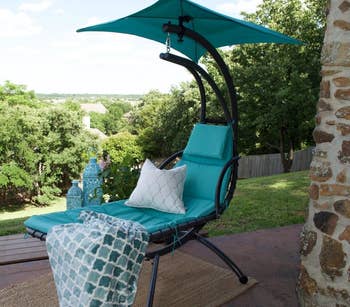 the blue swing in a different reviewer's yard