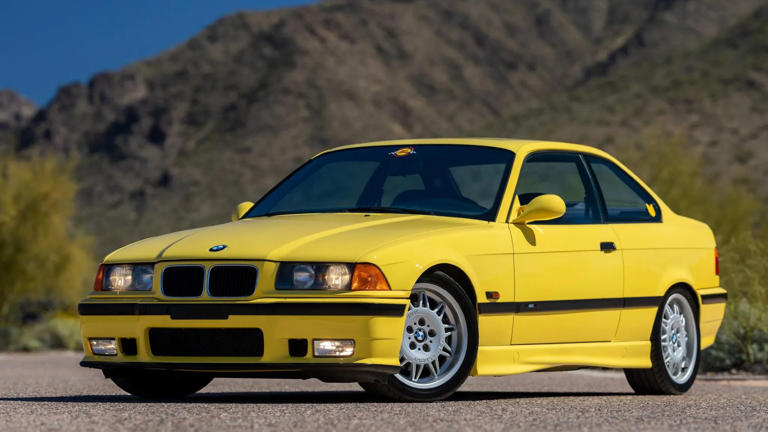 Top 10 Iconic Sports Cars Of The 1990s