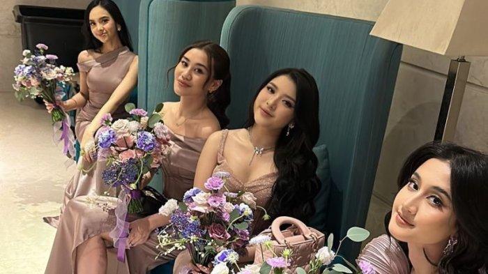 viral foto cantik bridesmaid pernihakan rizky febian dan mahalini bak bidadari