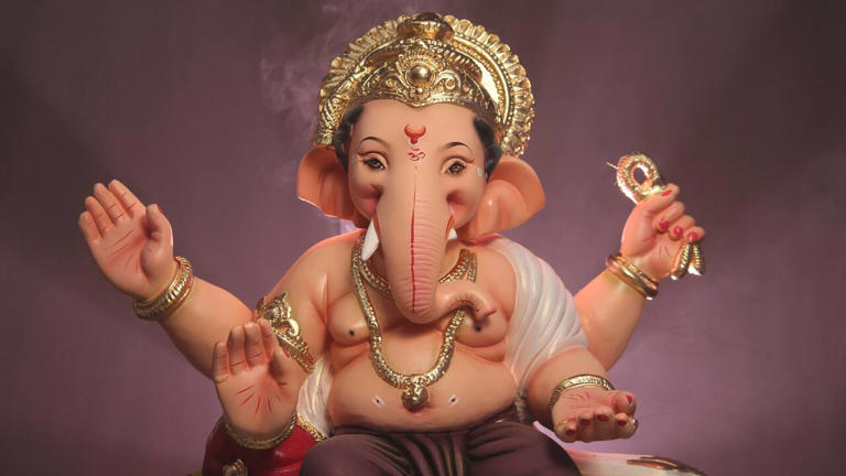 Ganesh Chaturthi 2025 Date: When Will Ganesh Utsav Begin This Year? Know Ganesh Visarjan Date and Significance