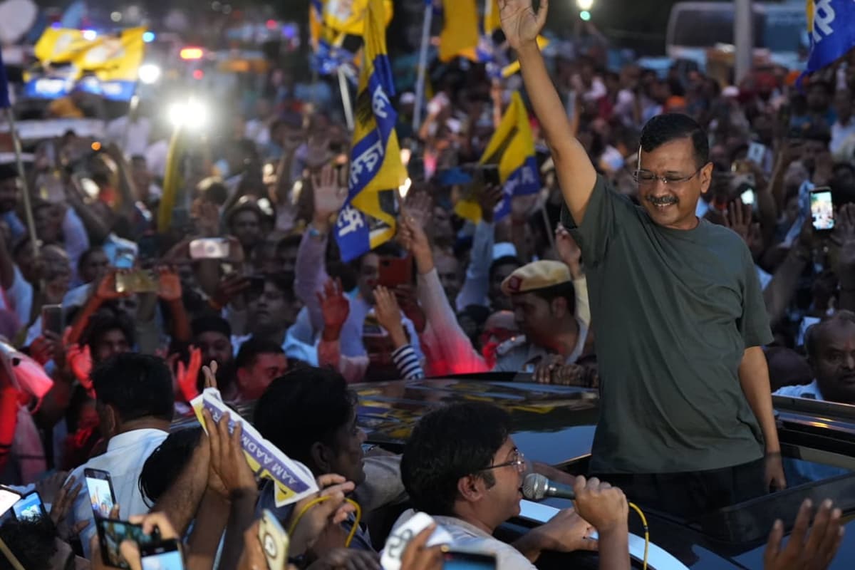 lok sabha election 2024: polls campaign for phase 4 ends today, kejriwal's first roadshow in delhi after bail