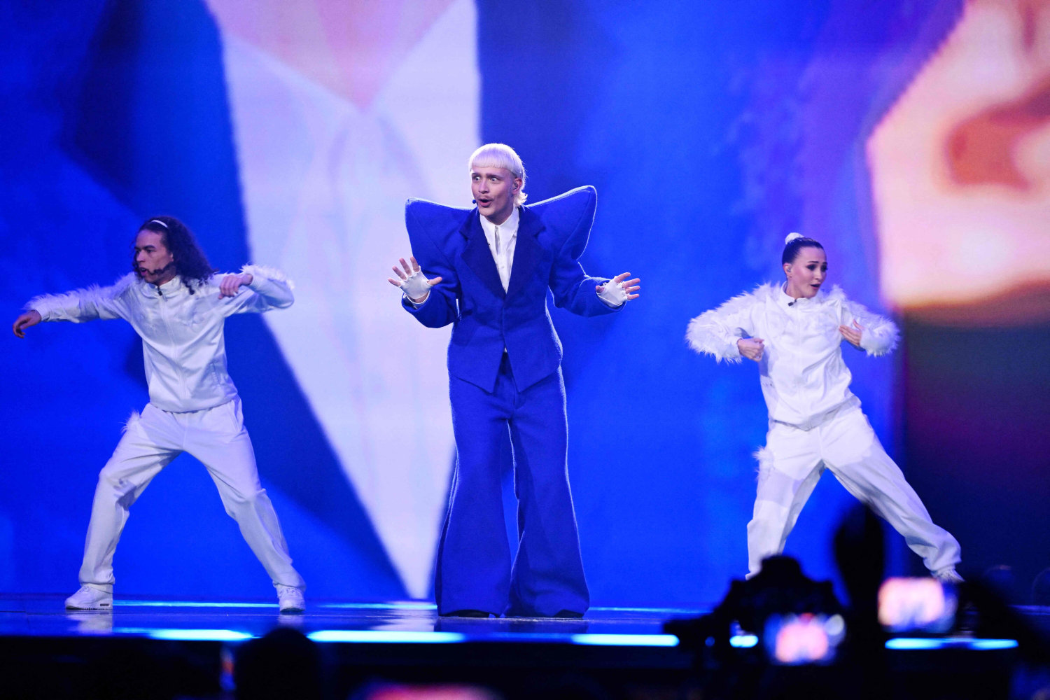hollandsk bidrag udelukket fra at deltage i eurovision-prøve
