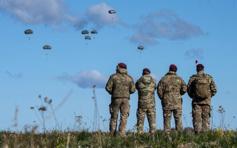 British paratroopers practise high readiness with allies in Estonia