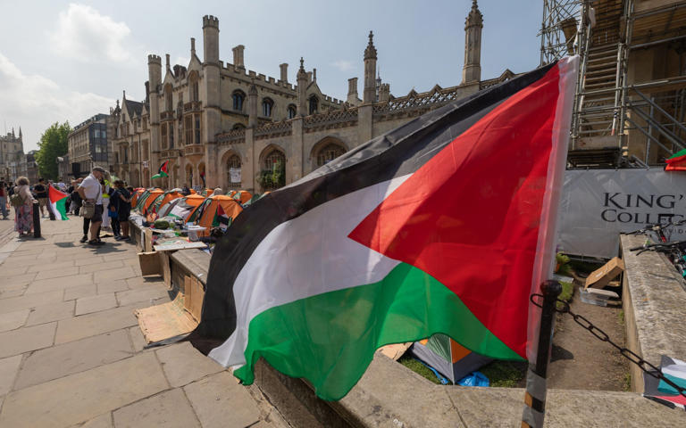Pro-Palestine students occupy the grounds outside King's College, Cambridge - Shutterstock/Penelope Barritt