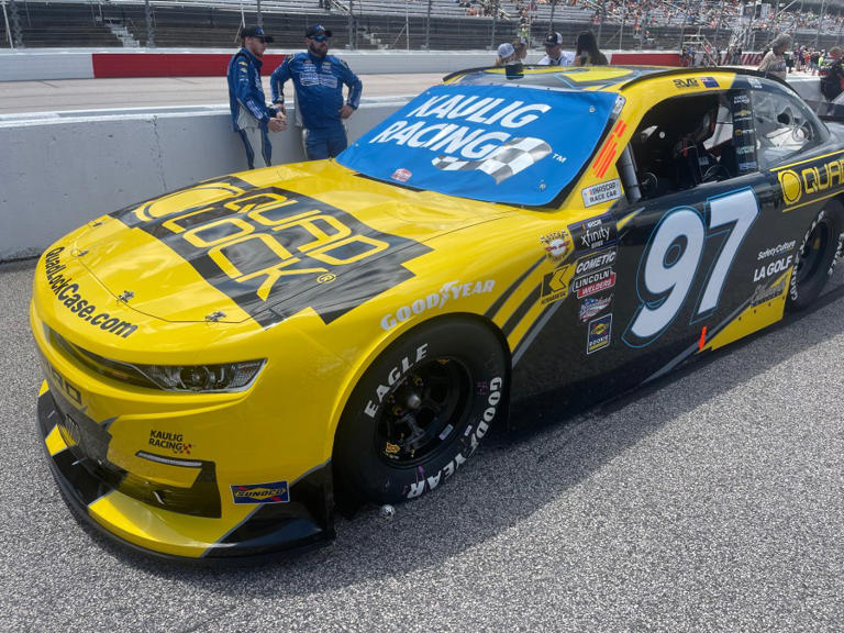 Photos: NASCAR throwback weekend at Darlington Raceway