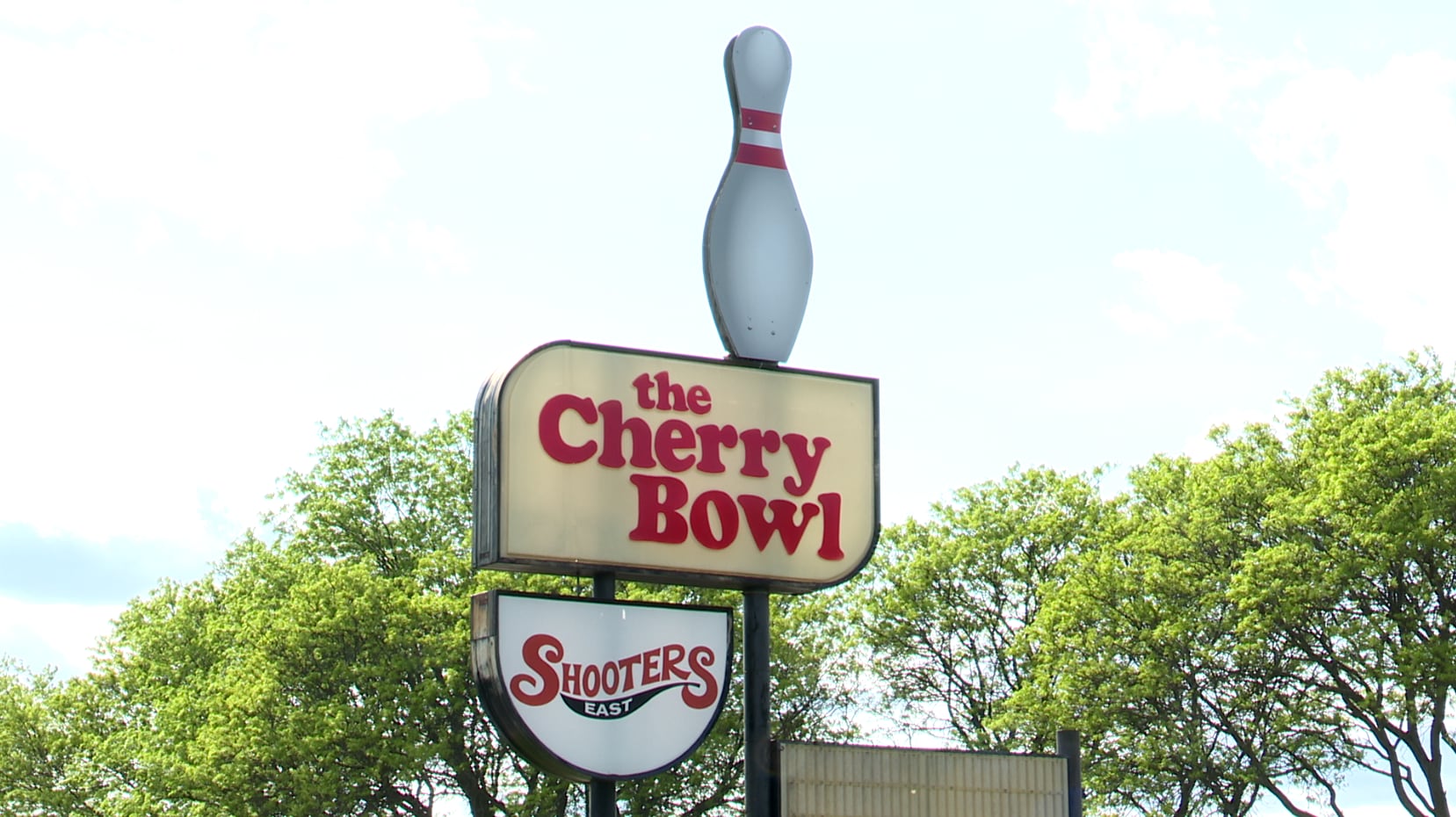 Rockford holds Professional Women’s Bowlers Association tournament