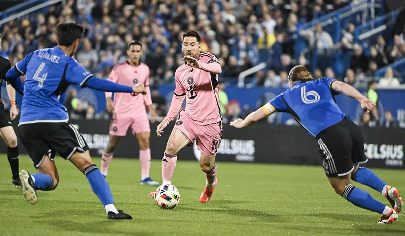 inter miami erases two-goal deficit to beat montreal 3-2 as messi arrives in canada