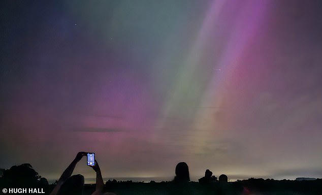 clouds ruin northern lights for hundreds of motorists
