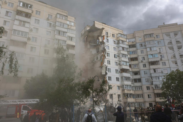 Explosion Rips Through 10-Story Russian Apartment Building