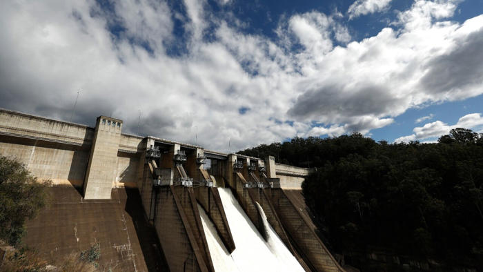 warragamba dam spokesperson notes spill to likely reach ’30 to 40 gigalitres a day’