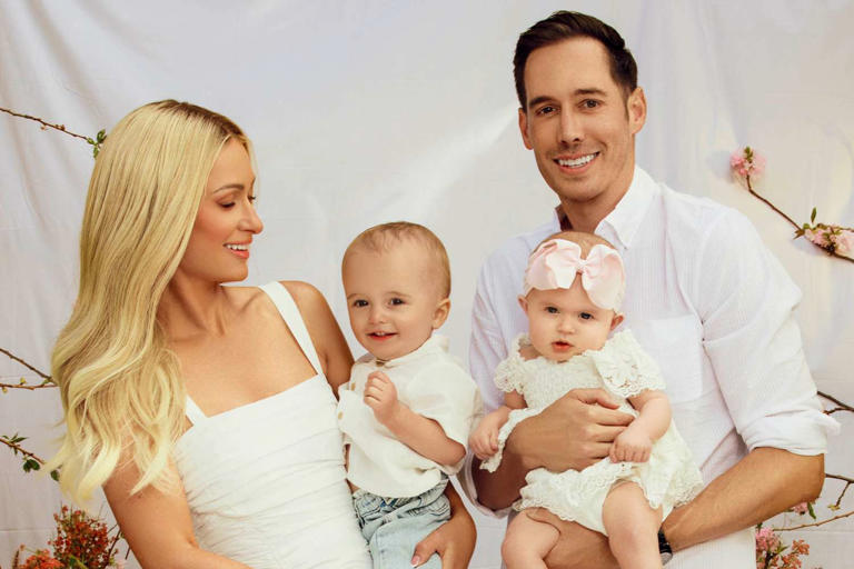 @camraface Paris Hilton, husband Carter Reum and their two kids