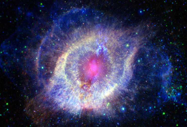 Star explosion called “ONe novae” may be where life originated in the universe