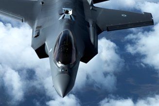usa vil bygge 1000 pilotløse kampfly: de første skal være operative fra 2028