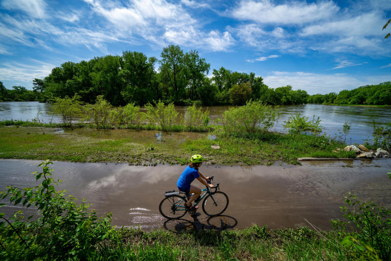 Rainfall runoff after long drought leaves many Iowa rivers brimming ...