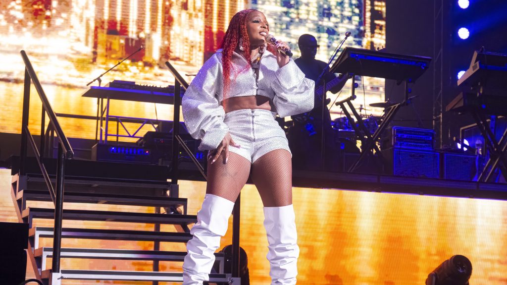 Mary J. Blige Drops Limited-Edition Boot With Giuseppe Zanotti ...