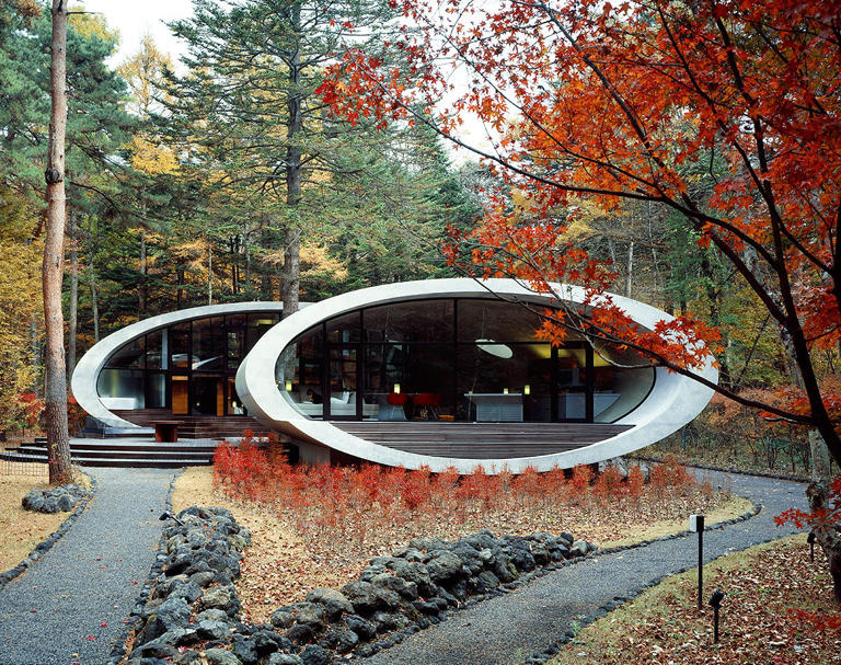 La Casa Caracol es una fusión de un estilo clásico japonés con una estructura futurista.