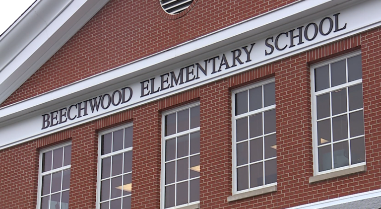 Beechwood Independent School Board votes to extend superintendent's ...