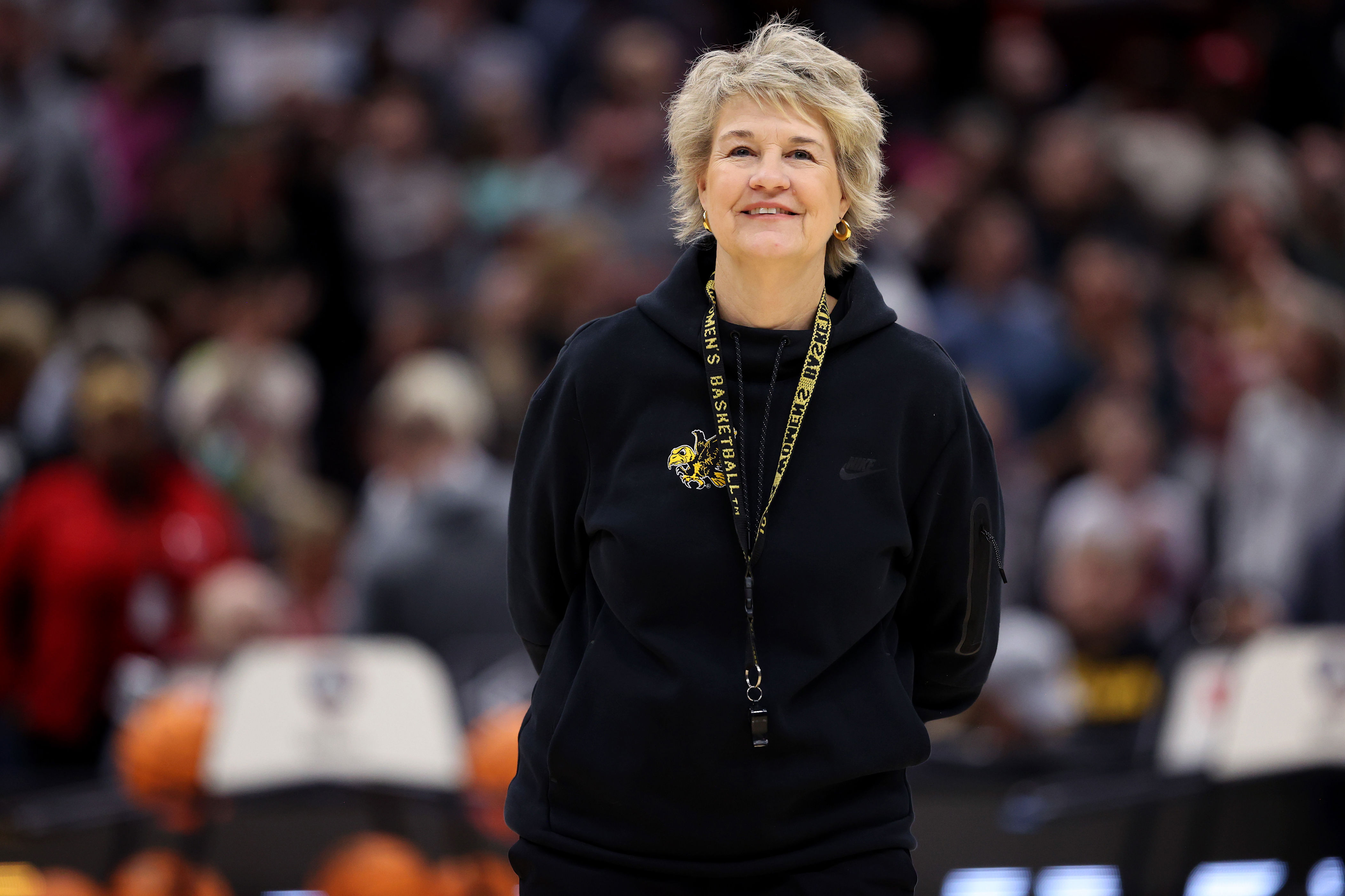 Iowa Coach Lisa Bluder Retires After Caitlin Clark's Departure ...