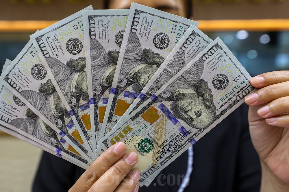 Nilai Tukar Rupiah Dibuka Melemah Menuju Level Rp16.129