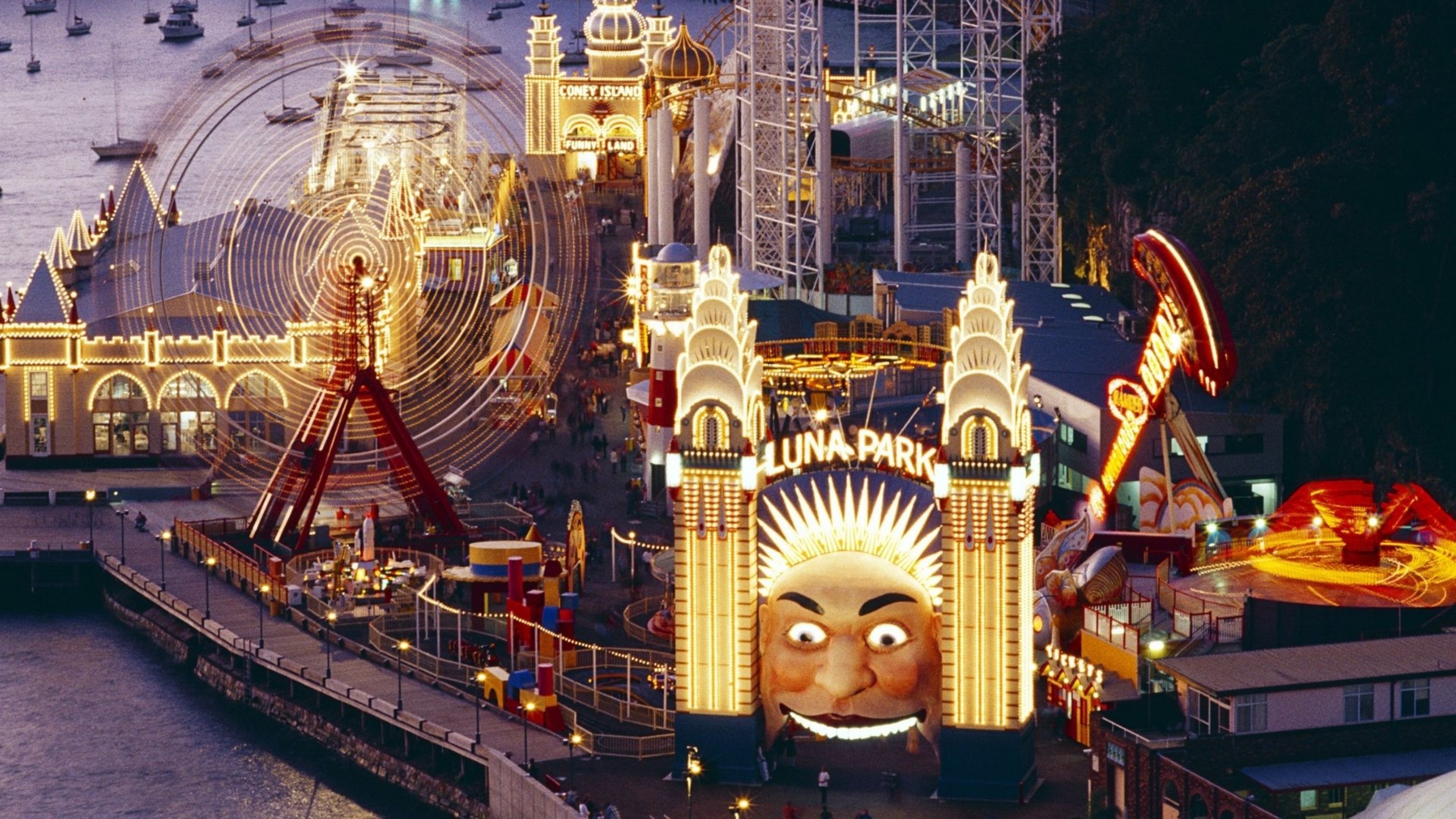 <p>Those with kids may want to take a ferry to Luna Park. This carnival of attractions, including theme park rides and Ferris wheels, is a fun way to spend an evening with the family. </p><p><a href='https://www.msn.com/en-us/community/channel/vid-cj9pqbr0vn9in2b6ddcd8sfgpfq6x6utp44fssrv6mc2gtybw0us'>Follow us on MSN to see more of our exclusive lifestyle content.</a></p>