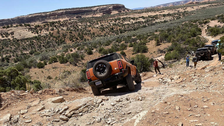 2024 GMC Hummer EV SUV First Off-Road Drive: GM’s Off-Road GOAT?