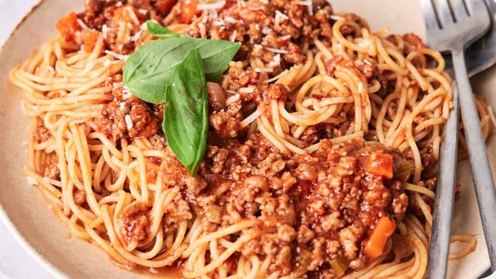 <p>Imagine sitting down to a plate of our Spaghetti Bolognese, rich with flavors that remind you of traditional Italian cooking. It's heartwarming and suitable for any day of the week. Whether it's a special dinner or a regular weekday meal, it brings the comfort of Italy directly to your home. This dish is a must-try for pasta lovers.<br><strong>Get the Recipe: </strong><a href="https://www.pocketfriendlyrecipes.com/spaghetti-bolognese/?utm_source=msn&utm_medium=page&utm_campaign=">Spaghetti Bolognese</a></p>