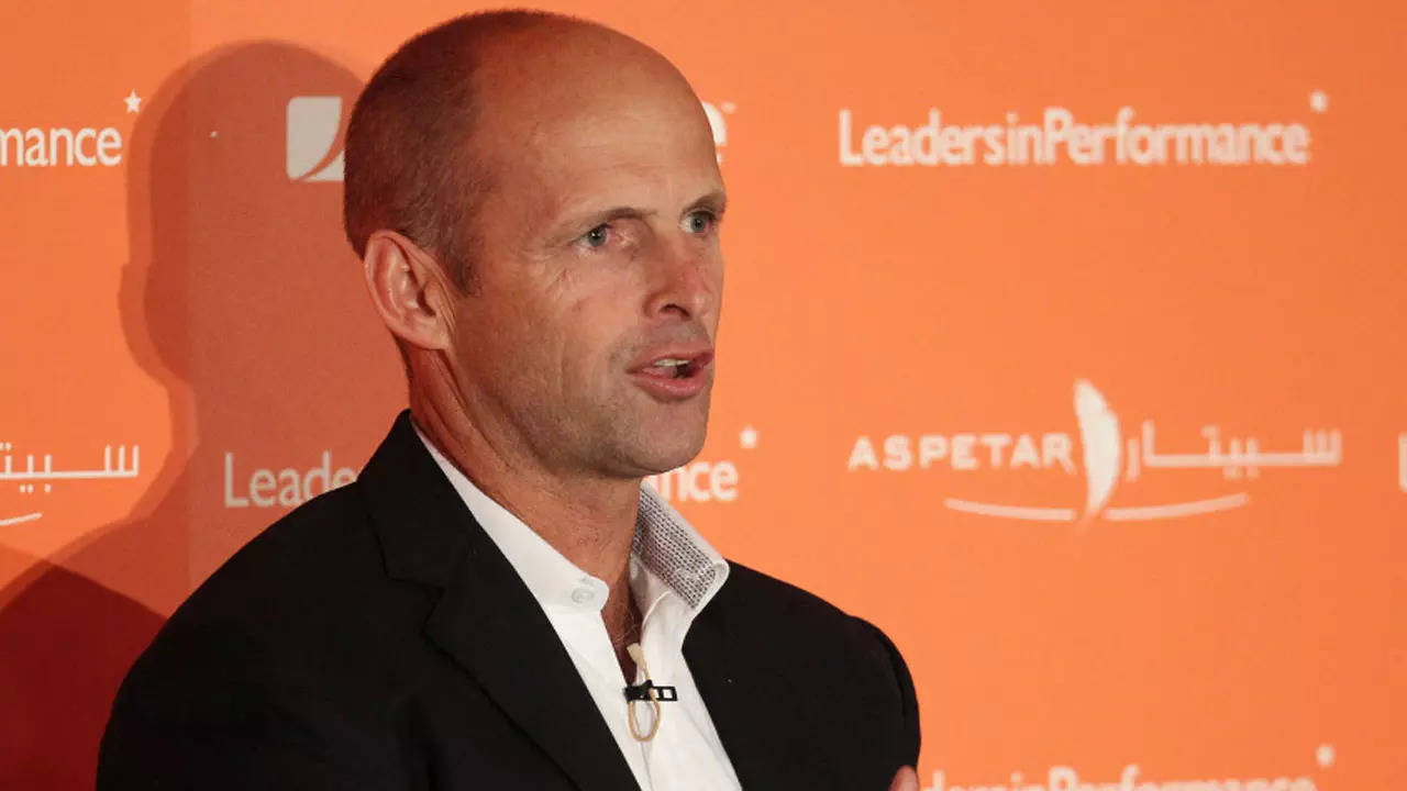 Gary Kirsten To Join Pakistan Team In Leeds Ahead Of First T20I Against ...