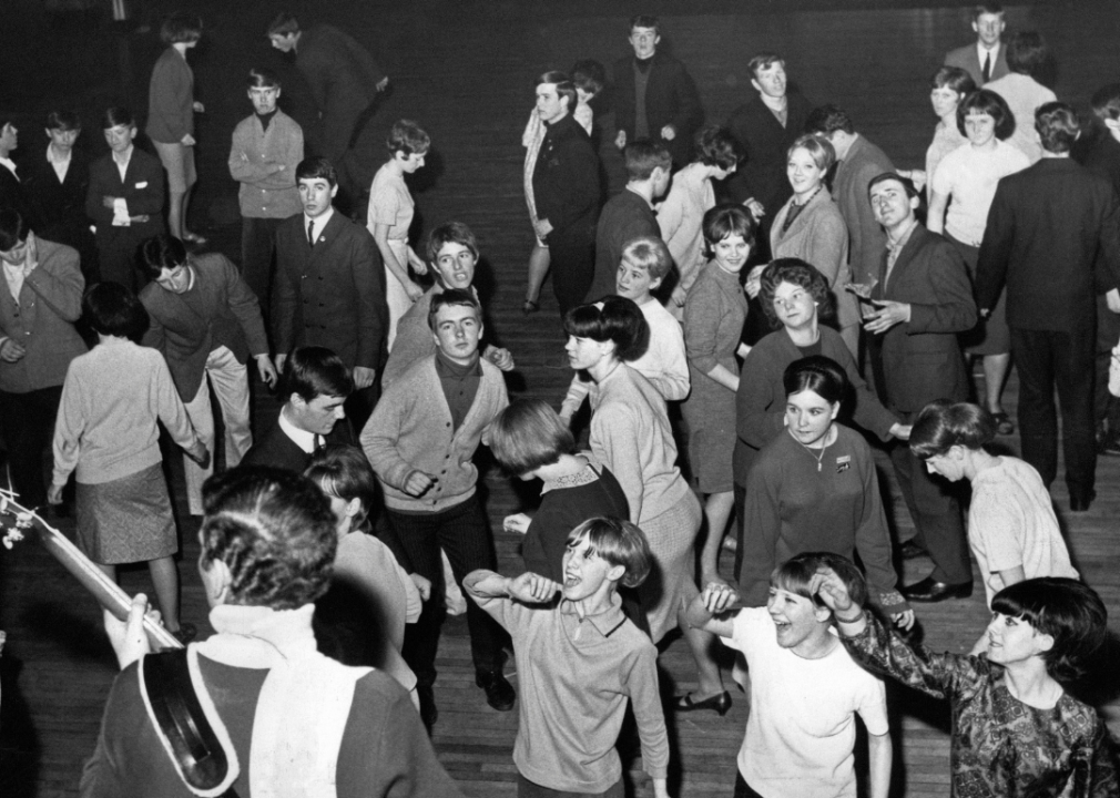 <p>Dance-offs consist of competitions between dancers who must out-dance their opponents. The term was popularized in 1967 when the dance and music program "American Bandstand" <a href="https://madlyodd.com/flashback-to-1967-when-american-bandstand-set-dance-floors-on-fire/">introduced a dance contest</a> involving couples.</p>
