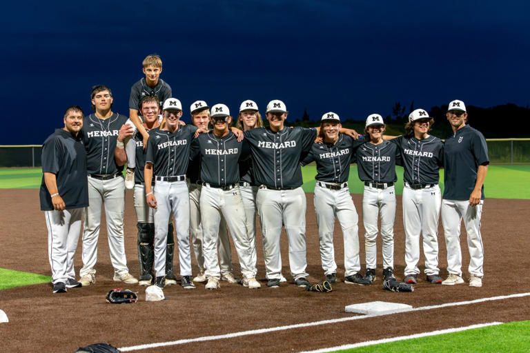 The Menard baseball team poses after their 13-7 Regional quarterfinal win over Spurger at Mart on Friday, May 10, 2024.