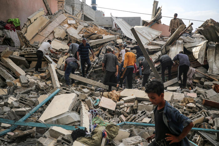 israel's netanyahu says militants make up about half of gaza deaths