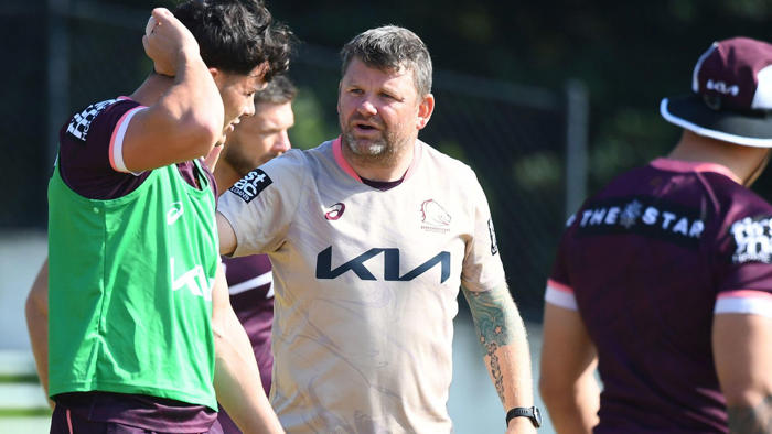 alternative leeds rhinos coaching options analysed as rohan smith replacement hunt widens