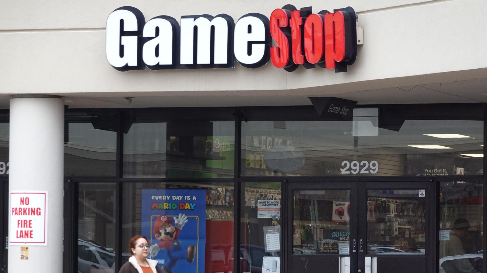 GameStop, AMC Stocks Surge Another 100% As Meme Stock Rally Accelerates