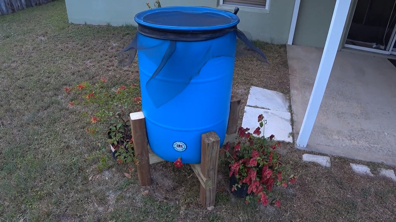 DIY A Rain Barrel StandDIY A Rain Barrel Stand  