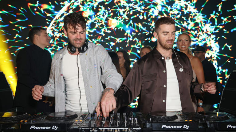 MIAMI BEACH, FLORIDA - MAY 05: The Chainsmokers perform during American Express Presents CARBONE BEACH on Sunday, May 05, 2024 in Miami Beach, Florida. (Photo by Alexander Tamargo/Getty Images for American Express Presents CARBONE BEACH)