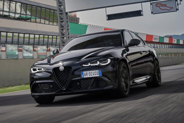 Alfa Romeo hails Mille Miglia heritage with Quadrifoglio Super Sport