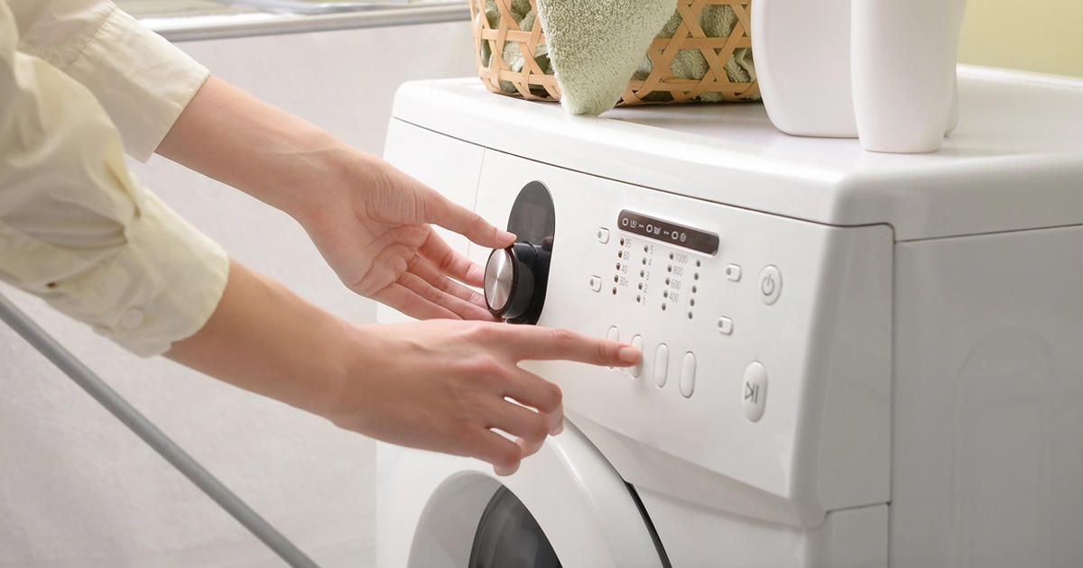 mange lægger deres snavsede tøj i blød: 'hemmelig' funktion på vaskemaskinen virker lige så godt