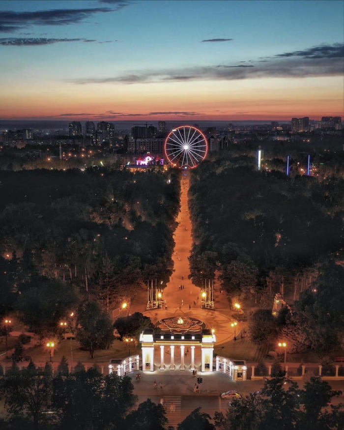 central park, mirror stream, and beyond: top 10 most fascinating places in kharkiv