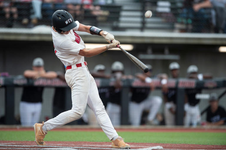 CentralPhenix City baseball takes game two vs. Bob Jones, one win from