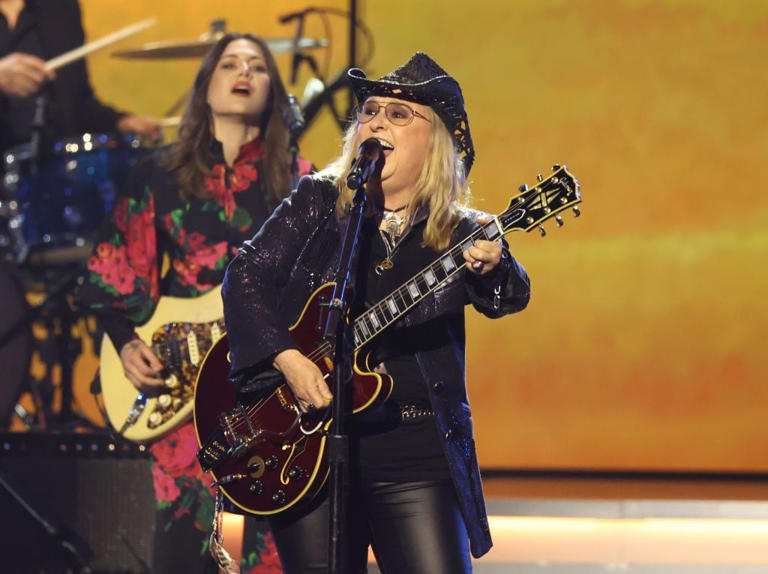 LOS ANGELES, CALIFORNIA - FEBRUARY 02: (FOR EDITORIAL USE ONLY) Melissa Etheridge performs onstage during the 2024 MusiCares Person Of The Year Honoring Jon Bon Jovi at Los Angeles Convention Center on February 02, 2024 in Los Angeles, California. (Photo by Amy Sussman/Getty Images)