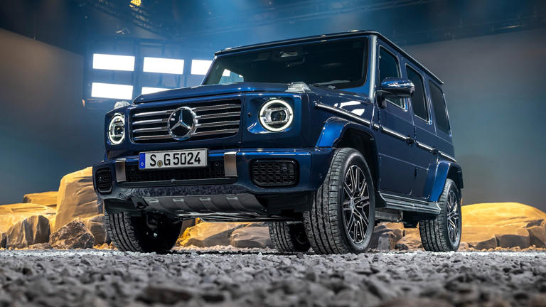 2025 Mercedes-Benz G550 and G63 First Look: The Boxy Brutes Go Hybrid