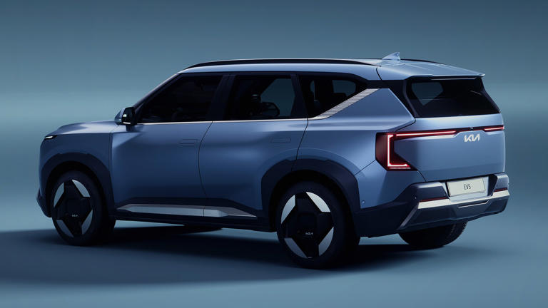 2025 Kia EV5 First Look: The Smaller Electric SUV Lands Bad 'n Boxy