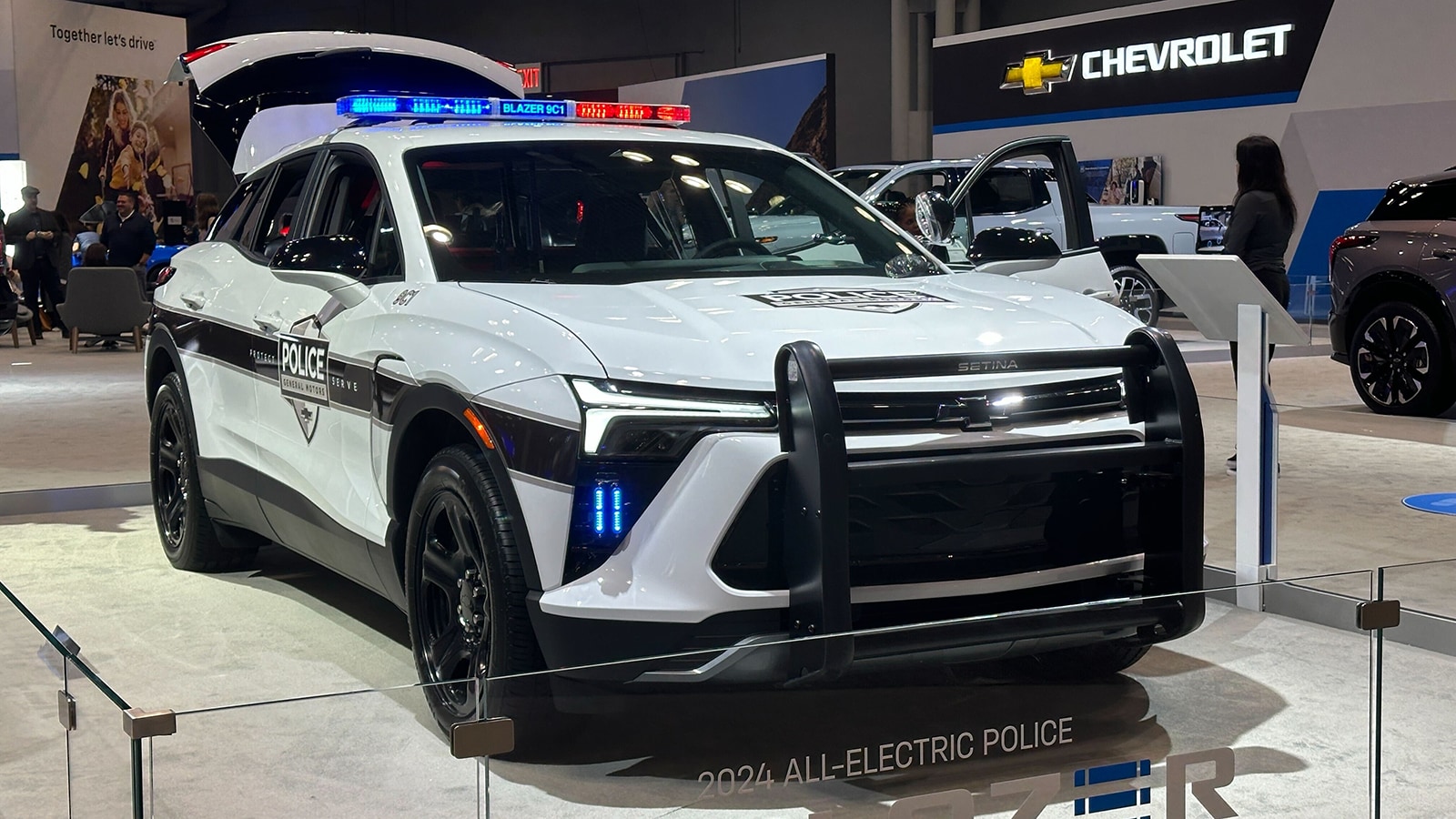 GM Envolve and the Future of Commercial Vans, Livery SUVs, and Electric Police Cars