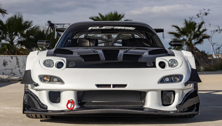 A 3-Rotor Mazda RX-7, a Few Bad Apples, and a 13-Year Build Journey