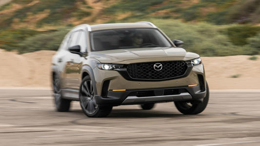 Safest Small SUVs: These Utes Are Top-Rated by IIHS and NHTSA<br><br>