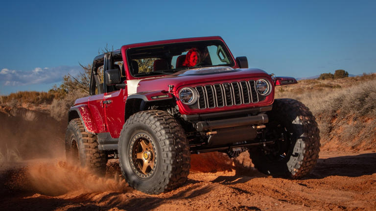 2024 Easter Jeep Safari Concepts: Low-Boy V-8 Wrangler, Retro Gladiator, and a Vacationeer