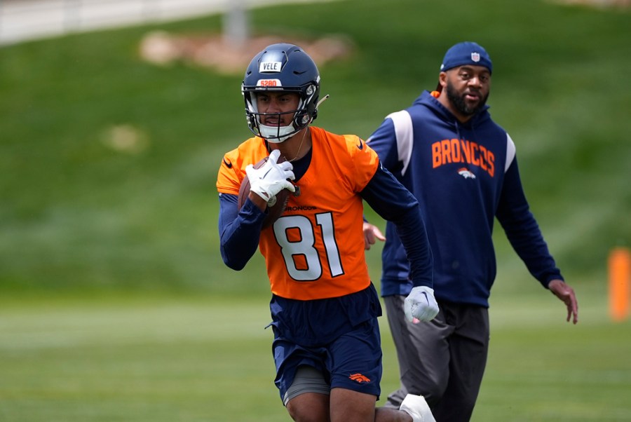 DeVaughn Vele, Jonah Elliss Fitting In With Broncos