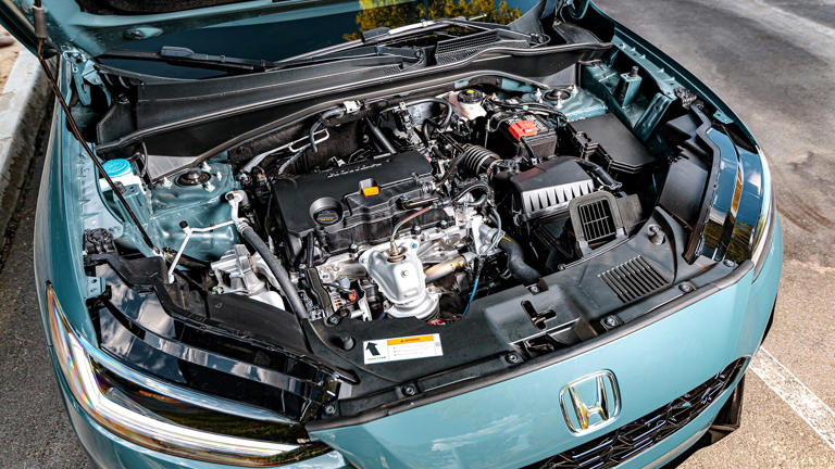 Honda Admits the Honda HR-V Rear Window Has a Self-Destruct Function