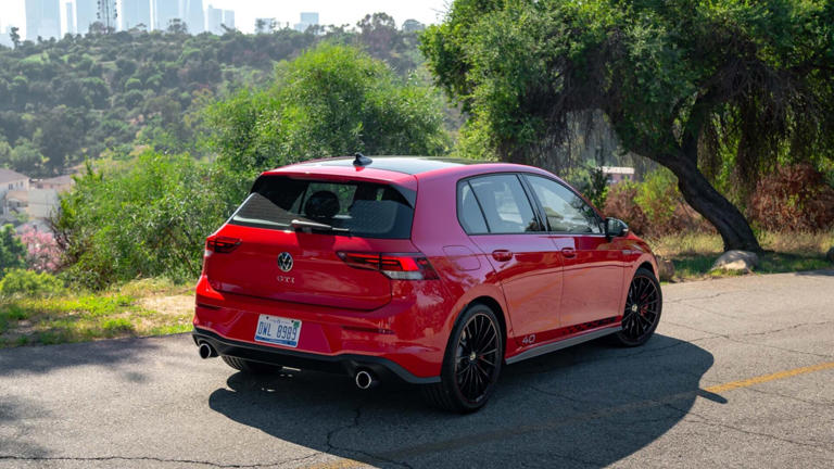 We Drove the Last VW Golf GTI With a Manual Transmission. We Don’t Want ...