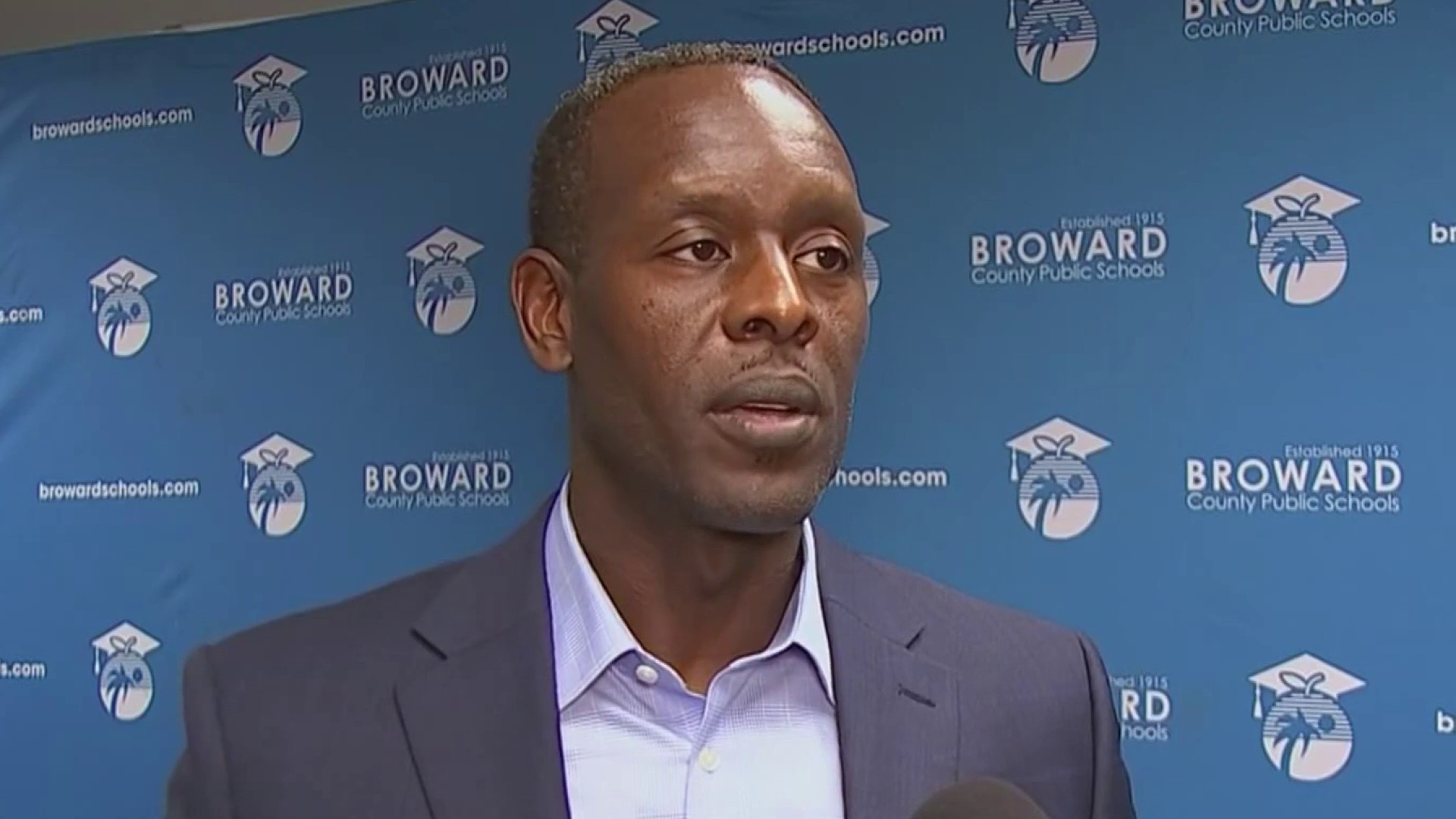 Broward Superintendent Grapples With School Closure Demands