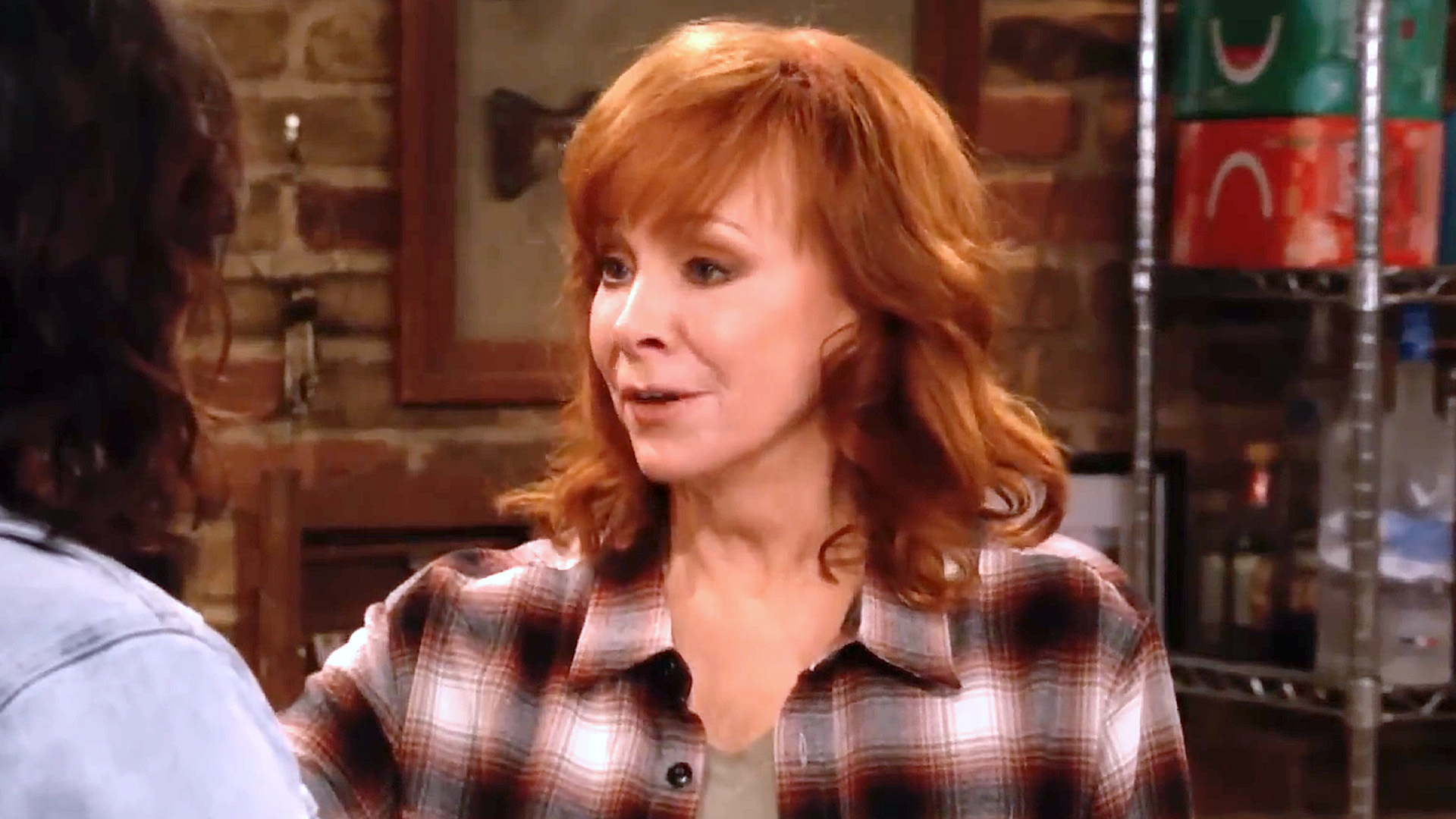 First Look At Reba McEntire's New NBC Comedy Happy's Place